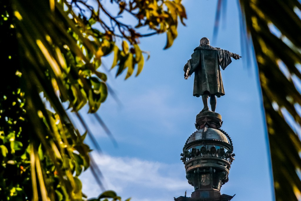 Colon statue. Barcelona