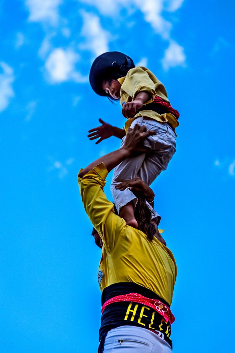 Partners. "Castellers"